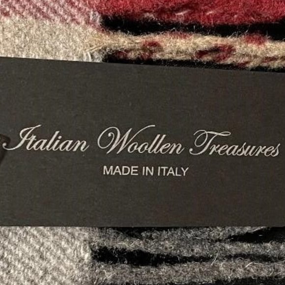 SUPER NICE NWT 100 % LAMBSWOOL MADE IN ITALY SCARF / ITALIAN WOOLLEN TREASURES - Picture 10 of 10